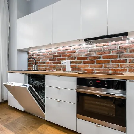 Old Town Garbary By Renters דירה *