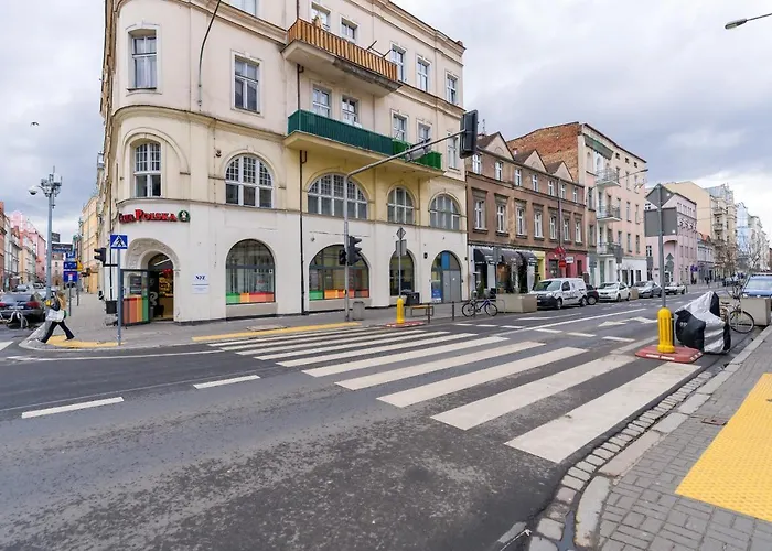 Old Town Garbary By Renters Apartment Poznan